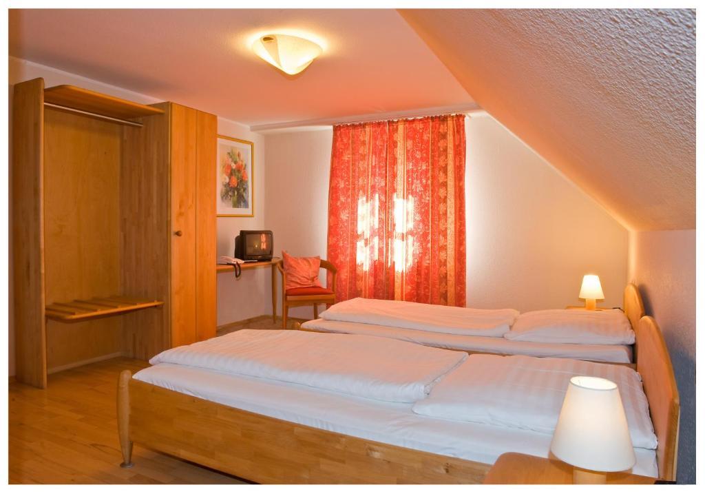 Gasthaus Ochsenwirt Landshut Room photo