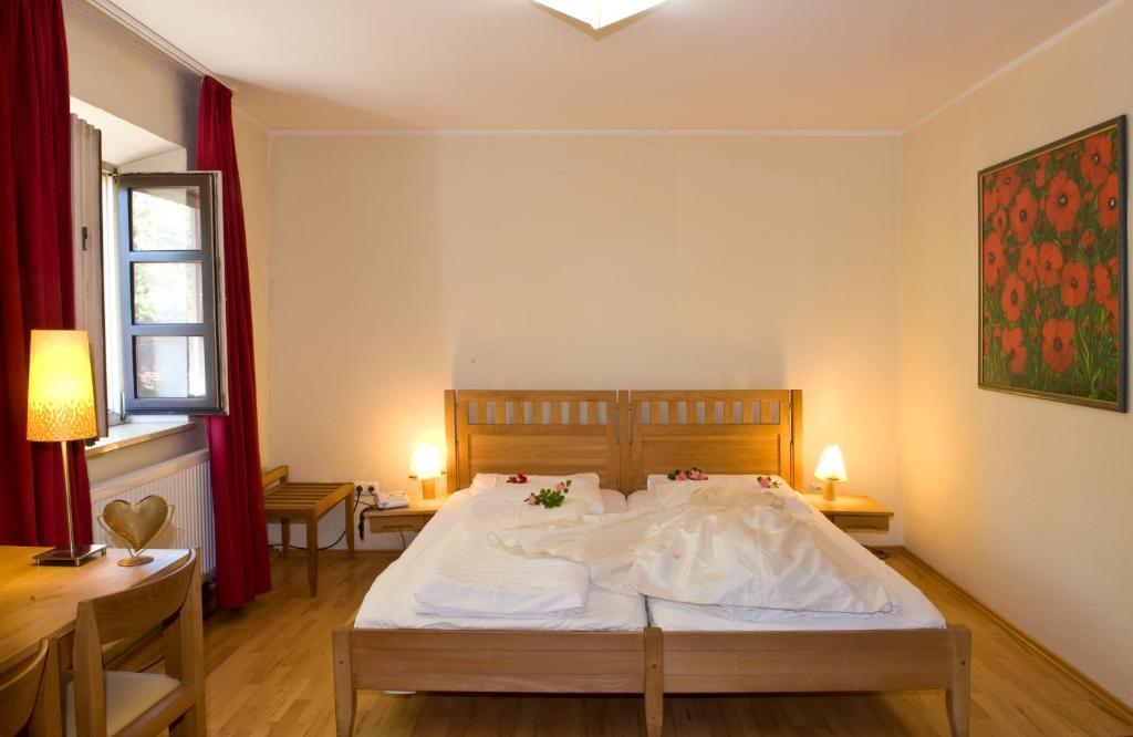 Gasthaus Ochsenwirt Landshut Room photo